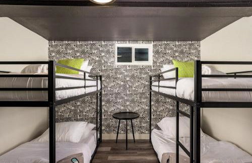 Huge Hot Tub, Theater Room, Family Friendly Oasis - Foto 8