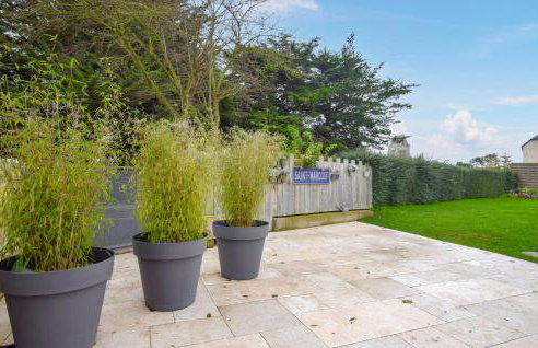 3 Bedroom Nice Home In Saint-Marcouf - Foto 8