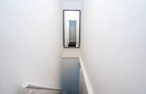 Comfy 4 Bed House near Notts City Centre - FREE Parking - Foto 49