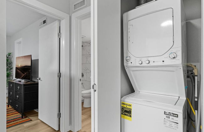 Stylish 1BR Downtown Evonify - Foto 33