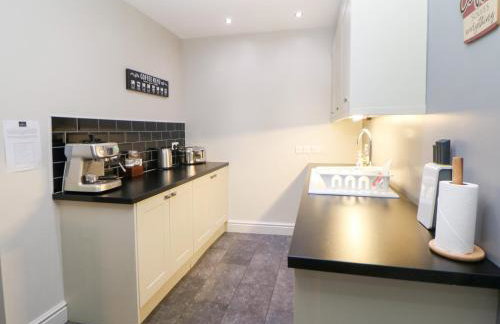 The Old Post Office - Photo 9