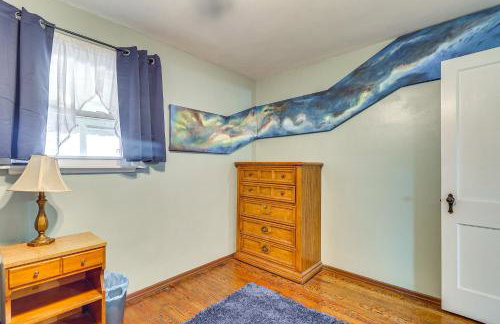 Game Room and Fire Pit West Mifflin Home! - Foto 19