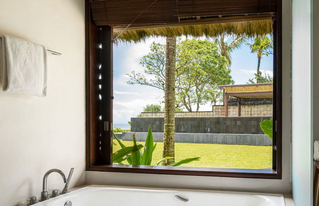 Sound of the Sea Villa - Photo 14