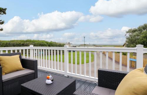 8 Puffin Way - Photo 1