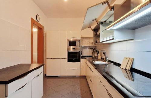 XXL Apartment in Leipzig, bis 14 Personen, Selbst Check-In - Photo 13