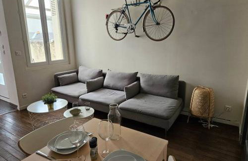 ARAGO1 - Appartement Tours centre sur jardin - Foto 11