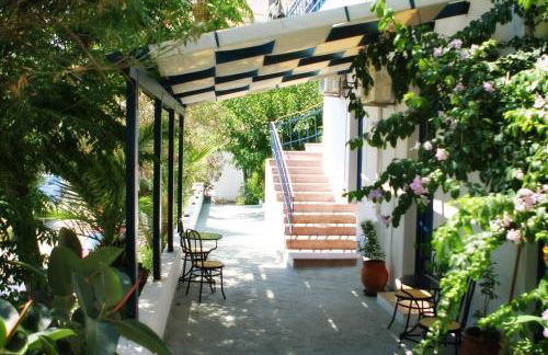 Plumeria Flowery - Foto 30