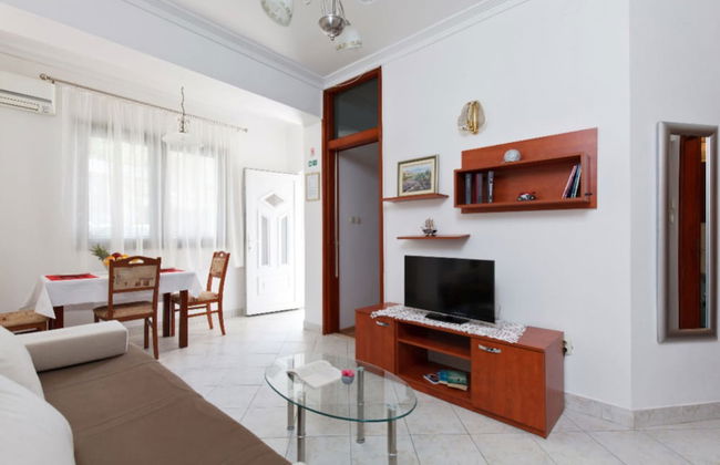 Tihi Val Apartments - Foto 1