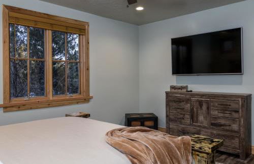 East Zion Trails Retreat-Hot tub, Resort Amenities, Exceptional - Photo 10