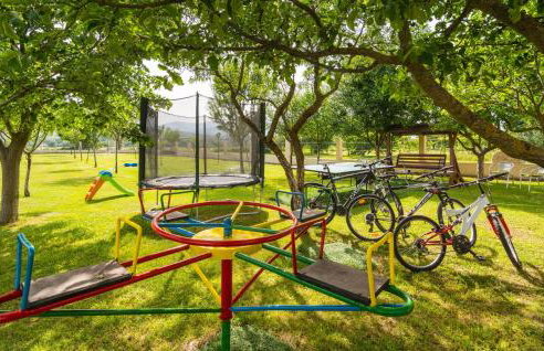 Amazing Apartment In Obrovac Sinjski - Foto 22