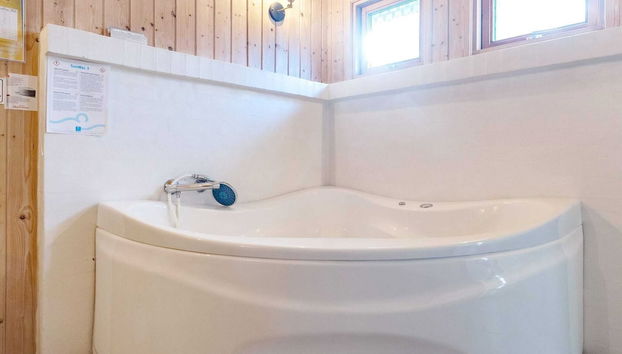 8 Person Holiday Home in Roslev - Foto 3, Tratamientos de spa
