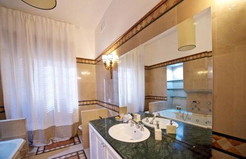 Carducci Luxury Apartment - Photo 10