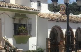 Modern Apartment in Benahavis Village Centre with Underground Parking - Photo 61