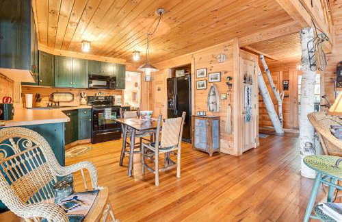 Lakefront Adirondacks Home Lake George Oasis! - Foto 8