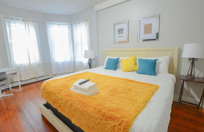 Lovely 3-Bedroom Apt with free parking - Foto 1