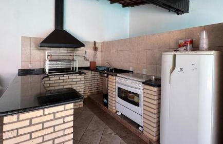 Casa Iguassu - Casa com churrasqueira e piscina em Foz do Iguaçu - Lazer para família e amigos - Foto 6