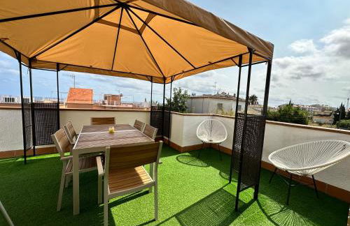 Ático con Vistas al Mar a un Paso del Centro - Foto 30