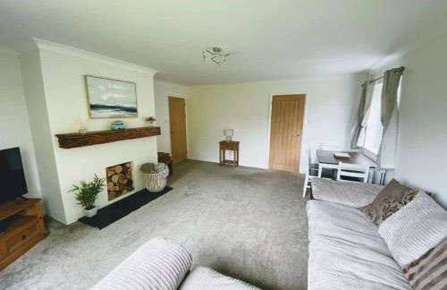 Cosy bungalow in countryside village near coast - Foto 3