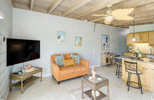 Waterfront Key Colony Beach Home with Golf Cart! - Foto 4