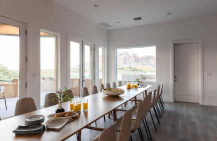 Julep by Avantstay Stylish 9 BR Estate w/ Mid-century Modern Decor - Foto 22