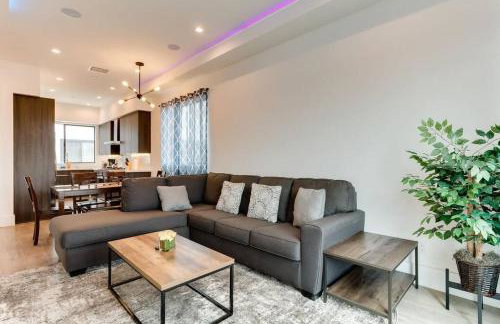 Luxury Modern 4 bedroom 3 Bath Home With Rooftop Deck #3 - Foto 3