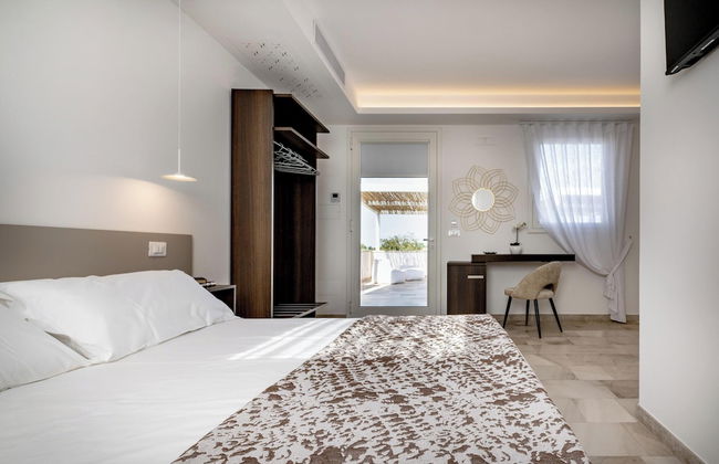 Lisària Villa Delle Meraviglie with pool - Photo 2