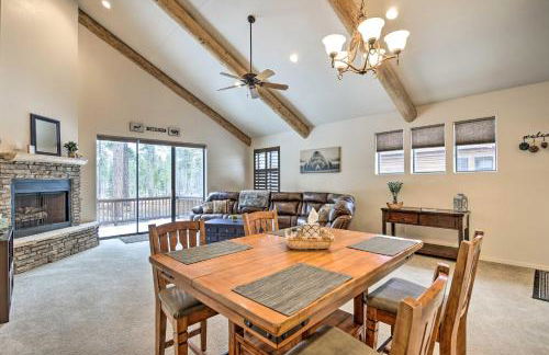 Deck and Gas Grill Spacious Pinetop Cabin - Foto 1