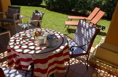 Gorgeous Apartment located in Elviria Marbella - Photo 17