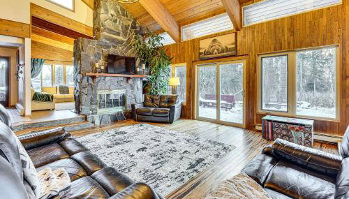 Hike, Ski and Soak! Spacious Anchorage Getaway - Foto 1