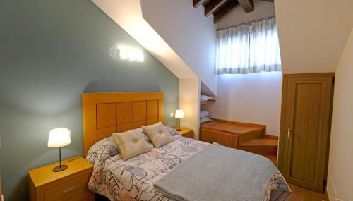 Comillas Pueblo El Capricho - Photo 4