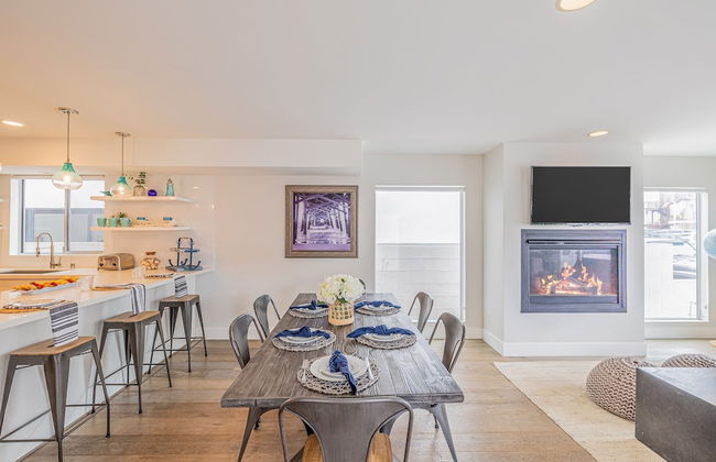 Seaside Style by Avantstay Rooftop Walk to Beach Chic Design - Photo 4