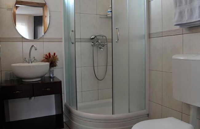 Vila Izvor - Foto 22