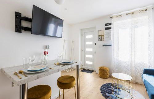 Le Requiem -Terrasse -Climatisation -Gare - Foto 14