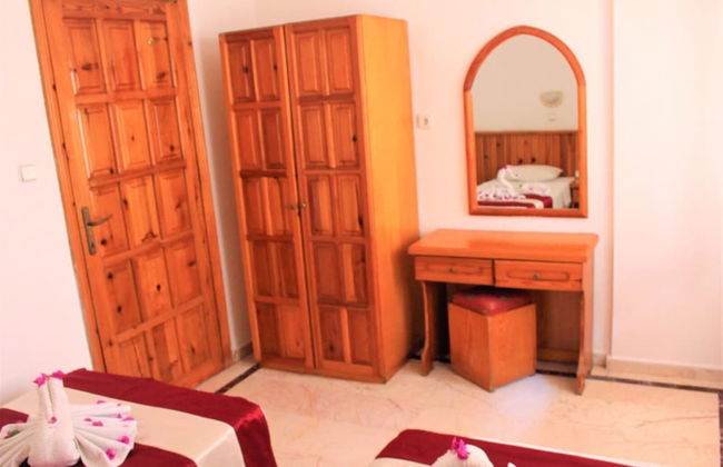 Melita Apart Hotel - Photo 5