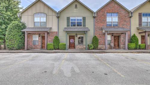 Charming Springdale Townhome about 5 Mi to Dtwn! - Foto 2