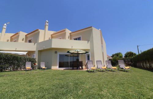 3-bed Townhouse With Pool in Albufeira Balaia - Foto 10