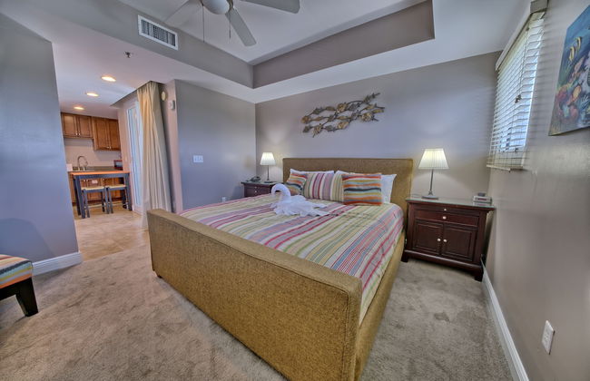 Sterling Breeze - Luxury Beach Front Condo - Photo 23