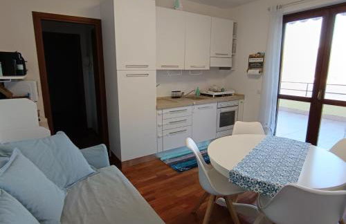 Apartment Le Terrazzwe - Drei-Zimmer-Wohnung mit Terrasse und Pool by Interhome - Photo 6