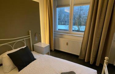 TruRetreats Design Loft für 8 Personen I Riesige Küche I eCharger I 65z SmartTV I 150qm - Foto 22