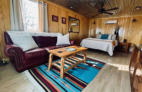 BRB - Cozy Bungalow at the Top of the Canyon - Foto 22