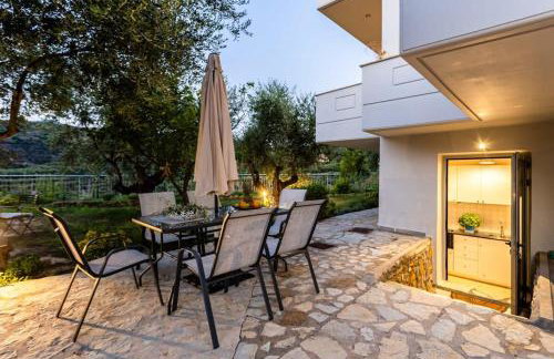 Kitries Summer Getaway - Eden Sandy Suite - Photo 7