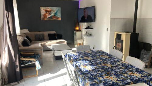 Appartement T3 dans pavillon avec terrasse et jardin - Foto 4