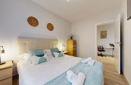 Viana Vivienda Turística moderna y reformada con WiFi - Foto 1