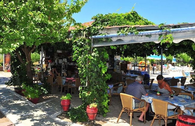 A Spacious and Bright Studio With Balcony - Foto 24