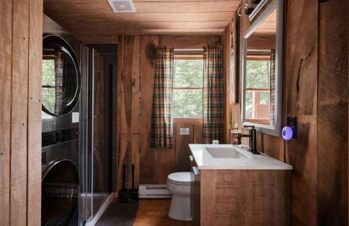 Stunning Mountain Views w Deck & Grill on 5 Acres! - Foto 35