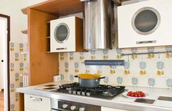 LA'DELI - Como - grande appartamento con parcheggio, nefltix, giardino, terrazzo - Foto 14