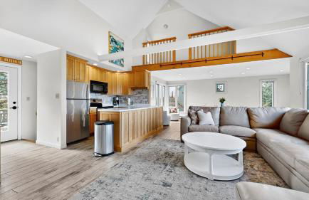 Salty Dolphin by Bayley Vacation Rentals - Foto 23