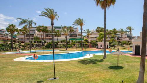 Precioso ático con piscina en Marbella - Foto 3, Garden