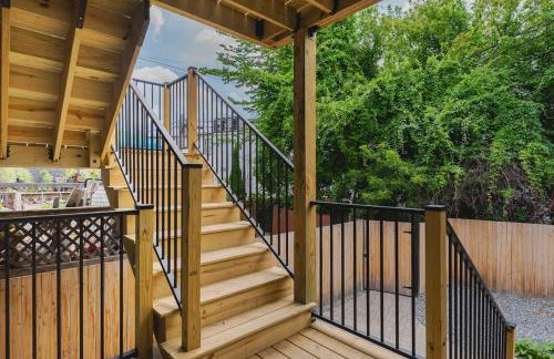 Luxury 3BD Short Walk to Airport - Foto 31