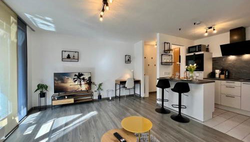 2-Zimmer Kaiser-CITY-Apartment mit Balkon und Smart-TV in der Kaiserstraße in Karlsruhe beim Europaplatz - Foto 2
